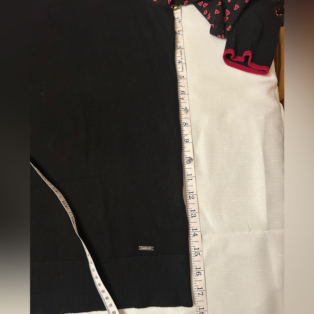 DKNY Black Knit Top with Sheer Sleeves. - Picture 13 of 14
